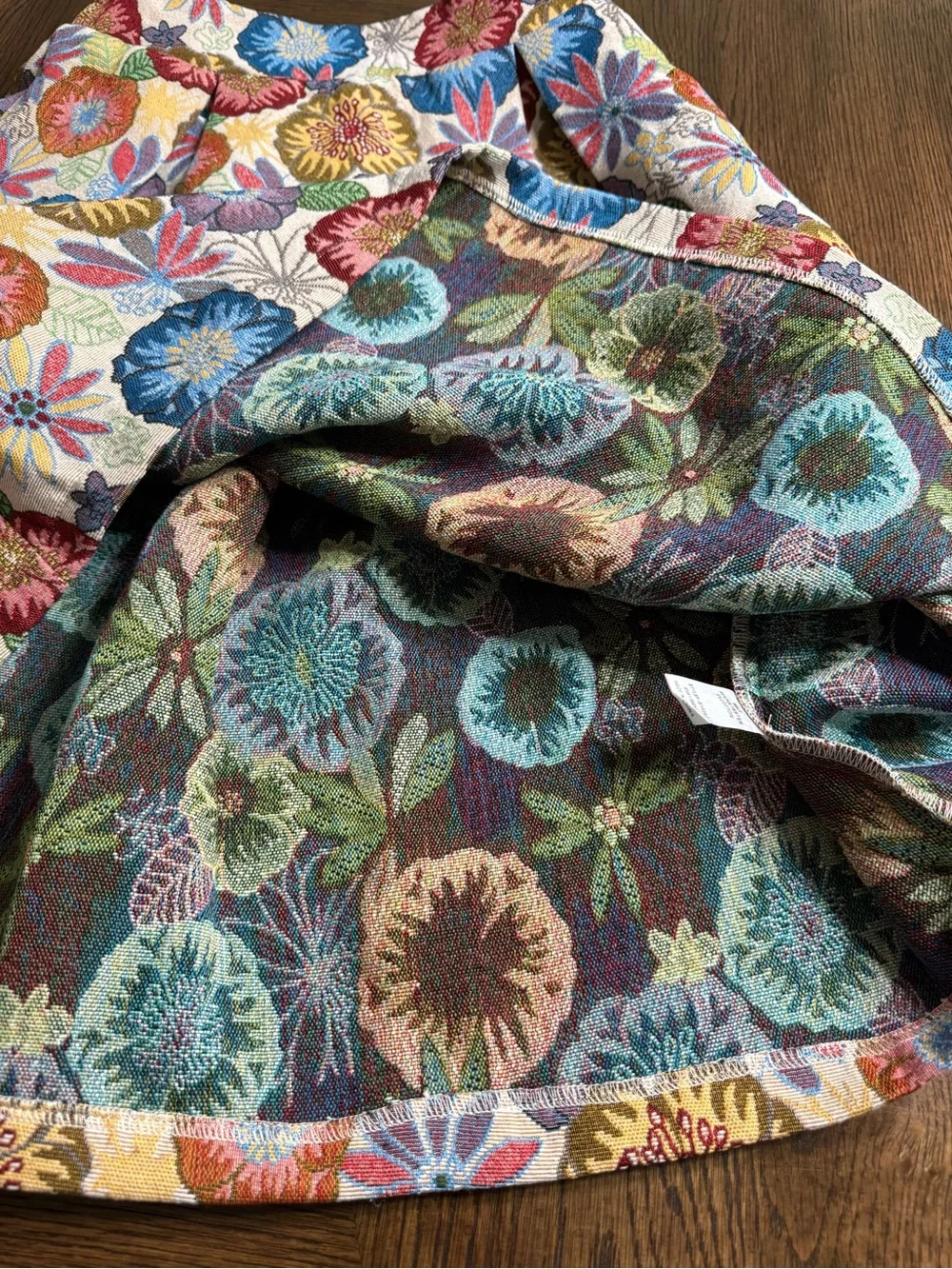 NWT ODDI Multicolor Women’s Skirt - Vibrant Pattern size Small